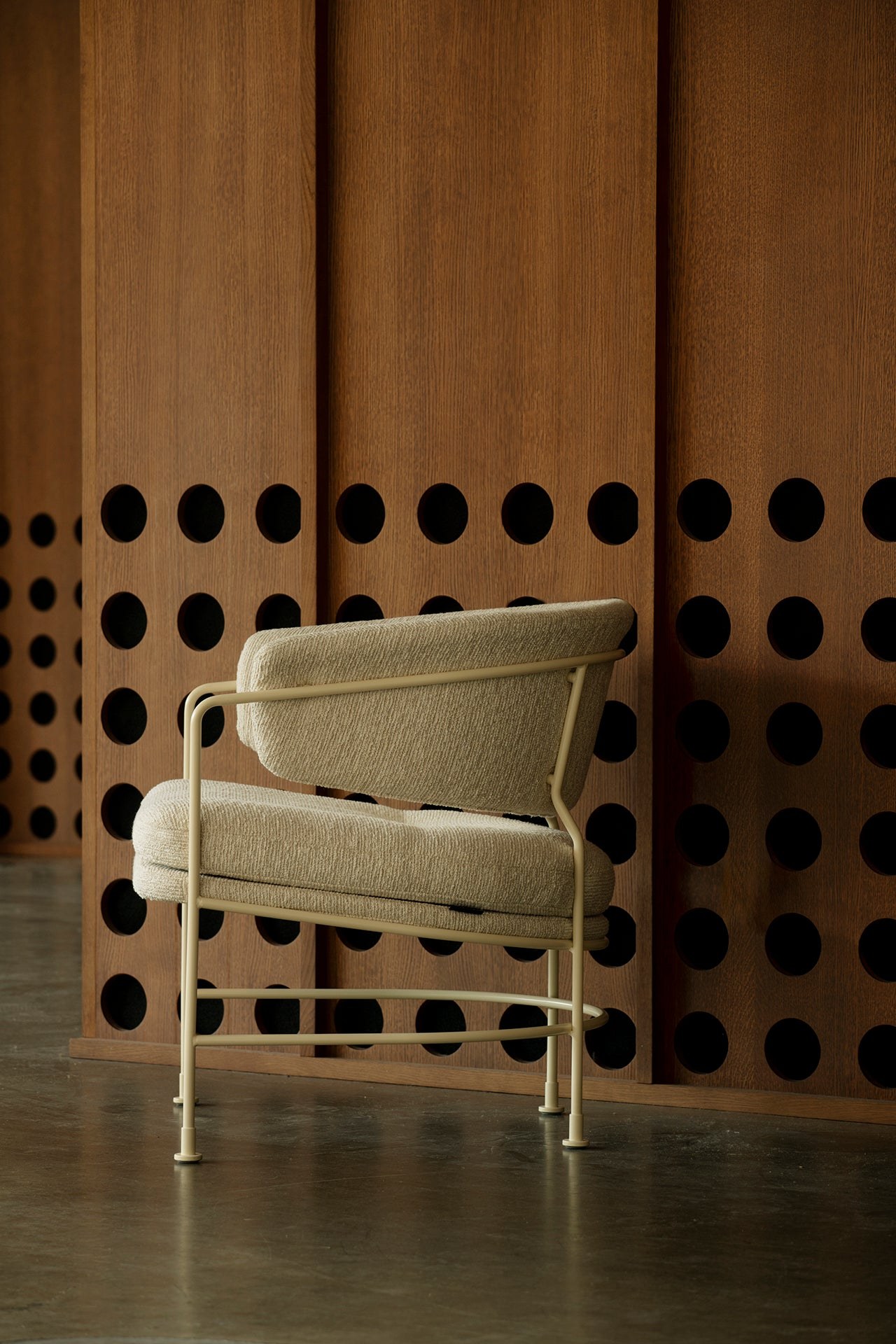 Massproductions ASTRO club chair - Image 2