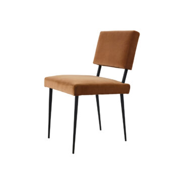 GUBI M-CHAIR -ruokapöydän tuoli